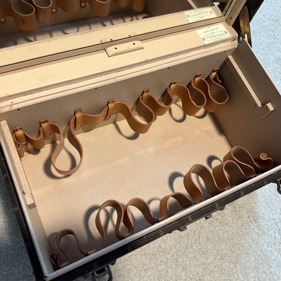 LOUIS VUITTON BOITE TRAIN CASE PHARMACY VANITY MAKE UP MIRROR LOCK AND KEY TRUNK - Picture 7 of 15